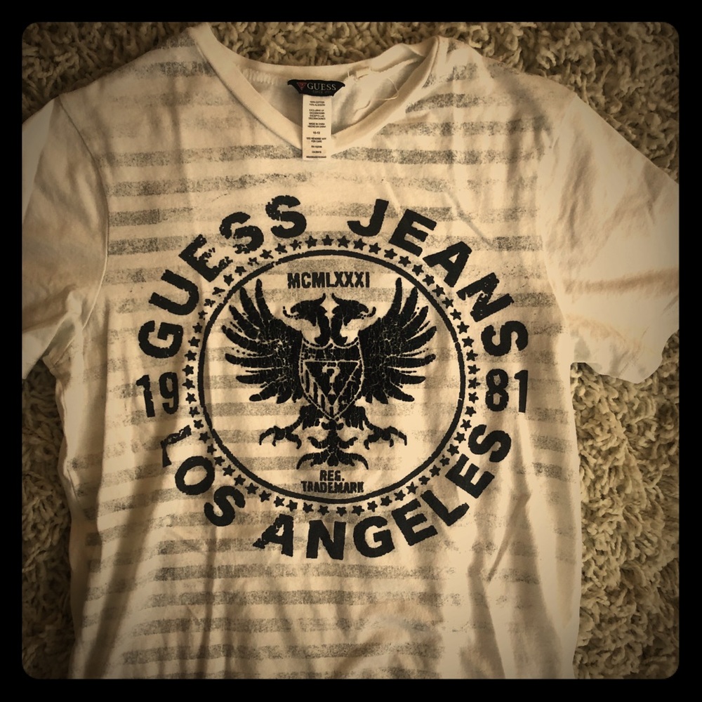 Boys size medium Guess T-shirt